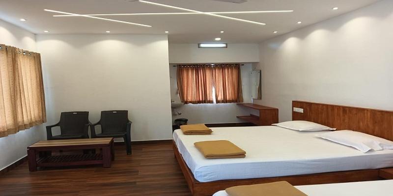 Hilltop Valparai Exterior foto